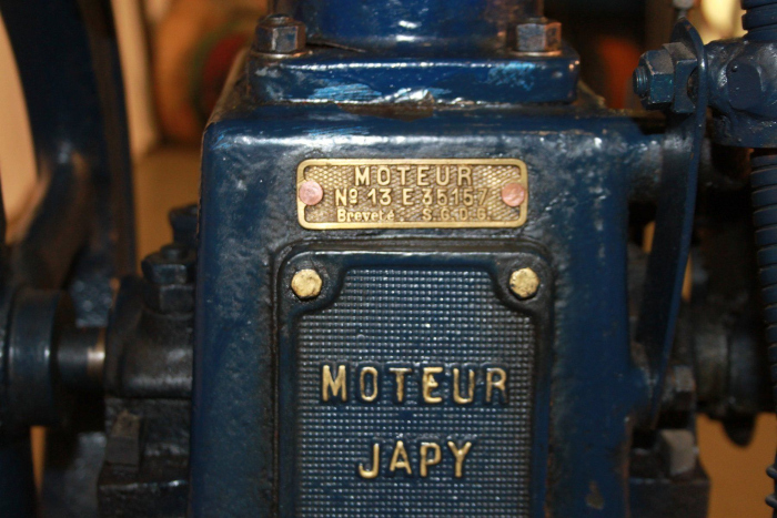 Moteur � gaz -  Notre Coin: artisanat, nature et patrimoine